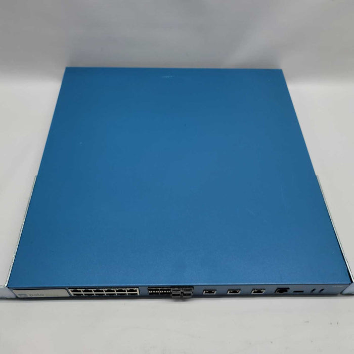 Palo Alto PA-3020 12-Port Network Security Firewall Appliance =