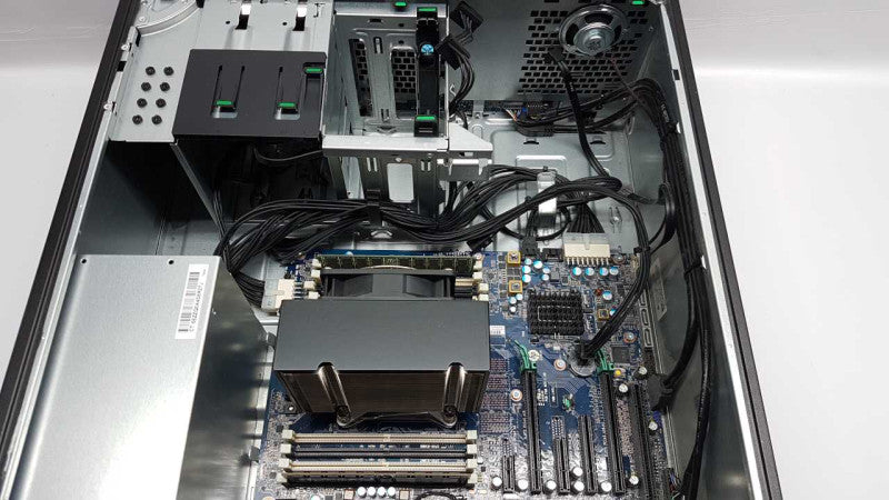 HP Z440 workstation Xeon E5-1620 V3 @ 3.50ghz / 32gb ram / READ #