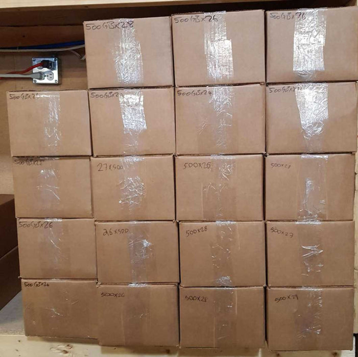 19 boxes of 500GB 3.5\\'\\' SATA HDDs mixed brands - 501 PCS
