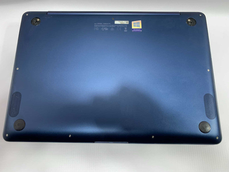 ASUS UX430UA with i7-7500U CPU 8GB RAM & 256GB SSD  -