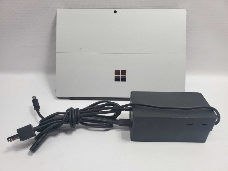 Microsoft Surface Pro 4 Model 1724 i5-6300U 8GB RAM 256GB Storage |