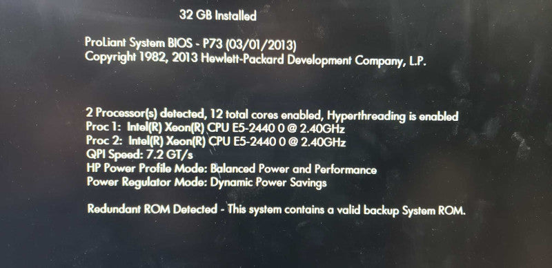 HP DL380e Gen8 2Xe5-2440 @ 2.40GHz 32GB ECC DDR3 Smart Array B320i NoHdd [