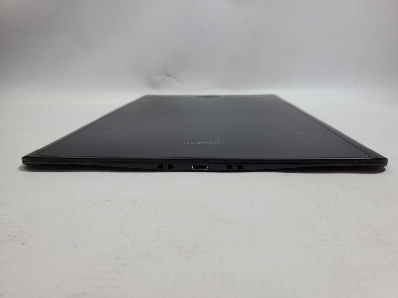 Wacom PTH-660 Intuos Pro Digital Graphic Drawing Tablet Medium +