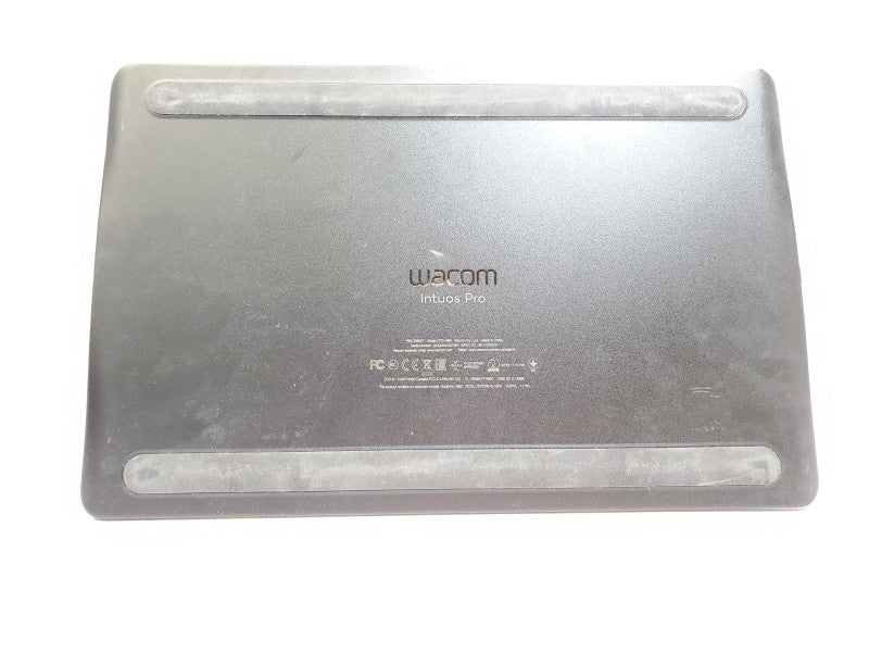 Wacom PTH-660 Intuos Pro Digital Graphic Drawing Tablet Medium +