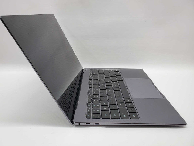 Huaweii MateBook MACH-W29 Core i7-8550U @ 1.8 GHz 16GB Ram 500GB SSD MX150 2GB (