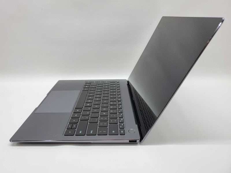 Huaweii MateBook MACH-W29 Core i7-8550U @ 1.8 GHz 16GB Ram 500GB SSD MX150 2GB (