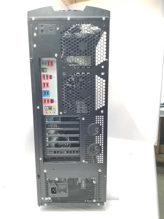 Gigabyte GA-990XA-UD3 board w/ AMD CPU and 8GB RAM, with Case Read _