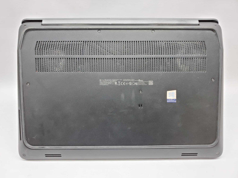 HP ZBook 15 G4 Core i7-7820HQ @ 2.9GHz 16GB DDR4 500GB SSD M2200 4GB (