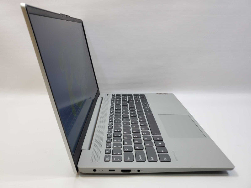 Lenovo IdeaPad 5 15IIL05 Core i7-1065G7 @ 1.3GHz 8GB Ram 250GB SSD (