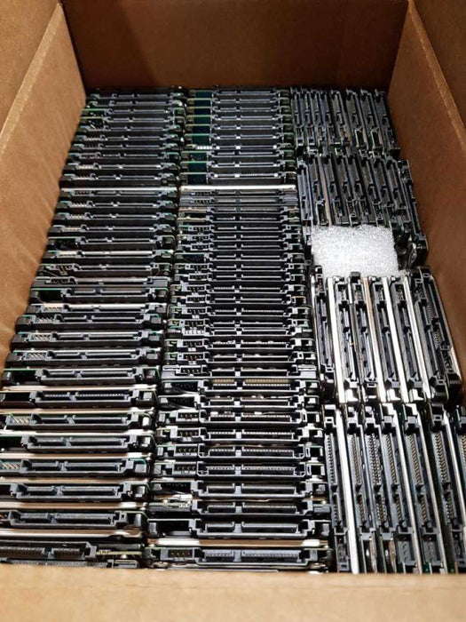 A Box of Mixed Sizes  SATA 2.5\\'\\' LAPTOP DRIVES, 320 GB &UP MIXED BRANDS HDD