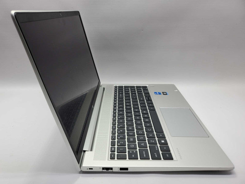 HP ProBook 450 G8 15.6\\" Core i5-1135G7 @ 2.4 GHz 8GB Ram 250GB SSD [Parts] (