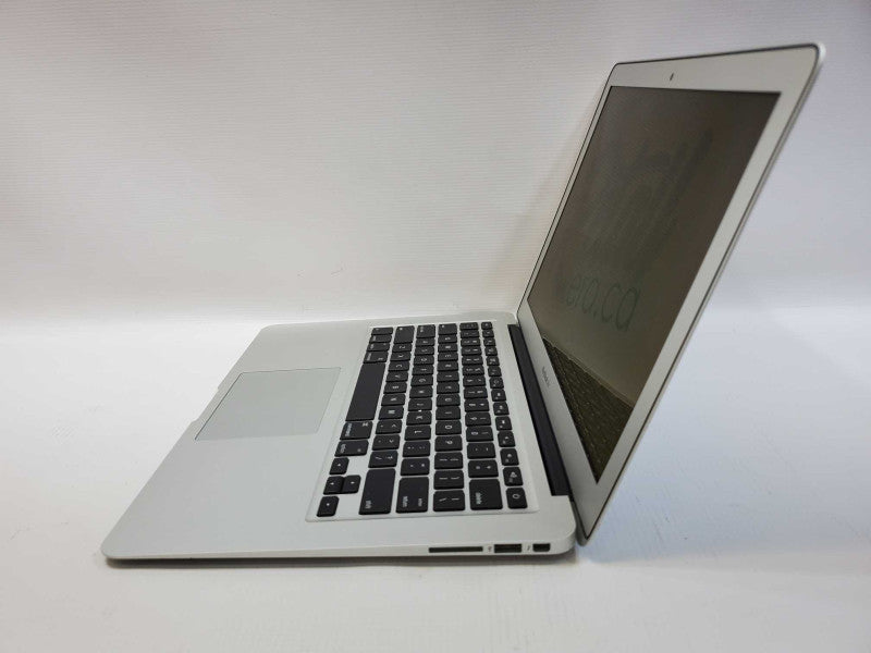 MacBook Air 2012 13\\" Core i5-3427U @ 1.8GHz 4GB RAM 250GB SSD (