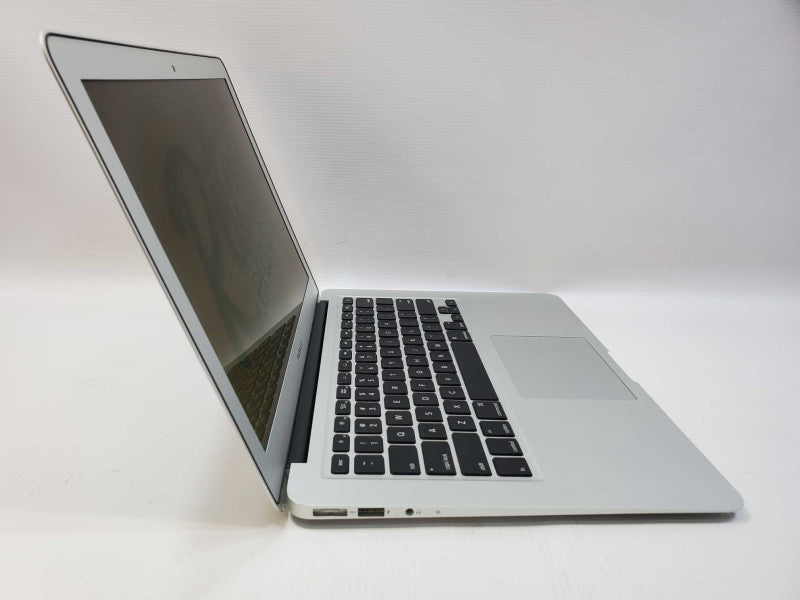 MacBook Air 2012 13\\" Core i5-3427U @ 1.8GHz 4GB RAM 250GB SSD (