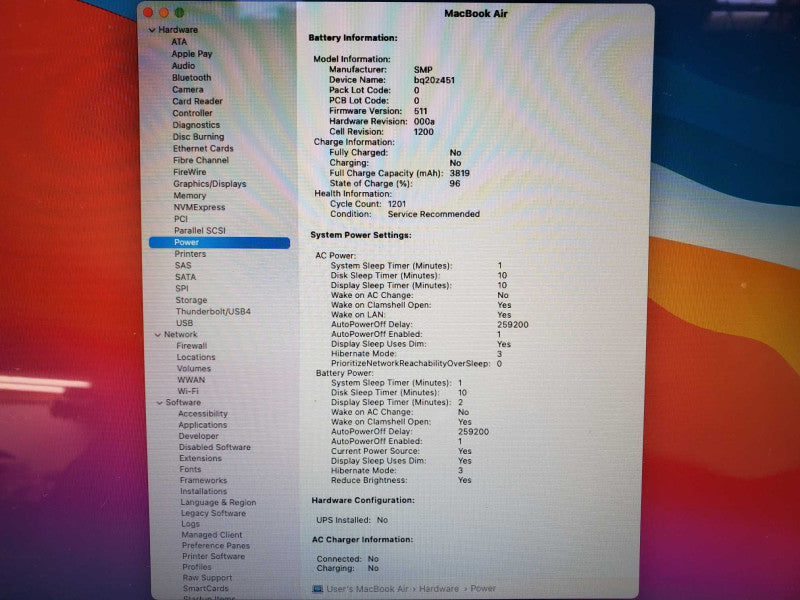 MacBook Air 2013 13\\" Core i5-4250U @ 1.30GHz 4GB Ram 250GB SSD [READ] (