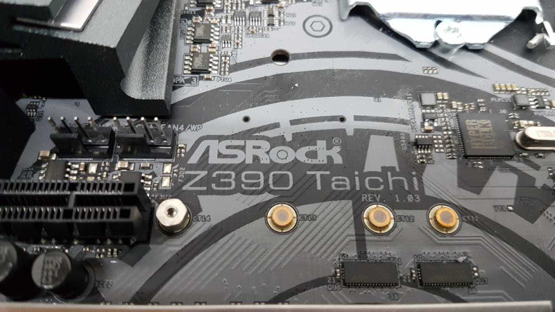 Asrock Z390 Taichi Mo therboard / READ BELOW #