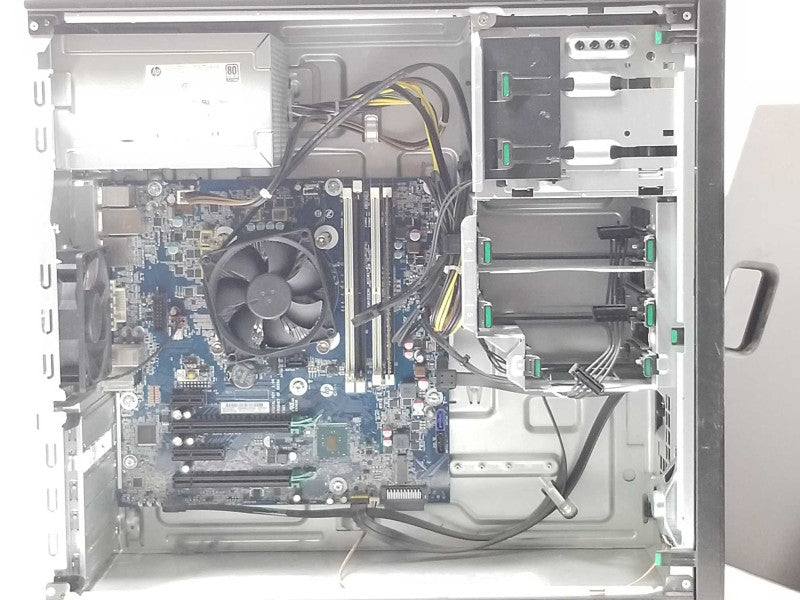 HP Z240 Workstation, I7-6700 3.4GHz 8GB DDR4, 3x HDD Caddies(2x 3.5 & 1x 2.5) _