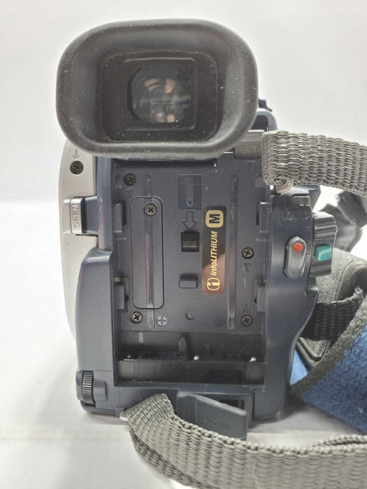 SONY Digital Handycam MiniDV DCR-TRV17 |