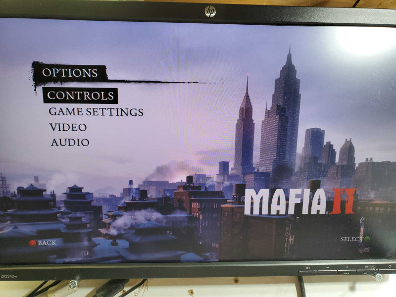 Xbox 360 S console 1439 250GB with 2x controllers, & Mafia II disk +