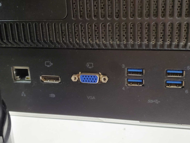 Lenovo ThinkCentre M93z i5-4570S @2.9GHz 4GB RAM +