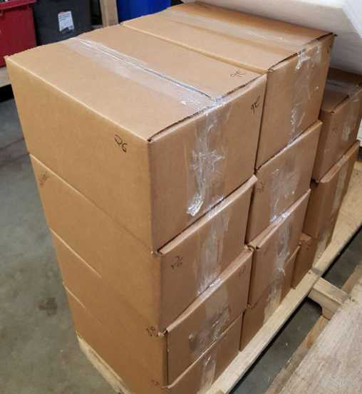 11 Boxes of 500 GB 3.5\\'\\' SATA HDDs mixed brands - 291 PCS