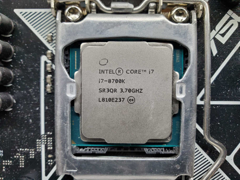 MB KIT Asus Prime Z370-A + Core i7-8700K @ 3.7GHz + 16GB DDR4 [3700MHz] (