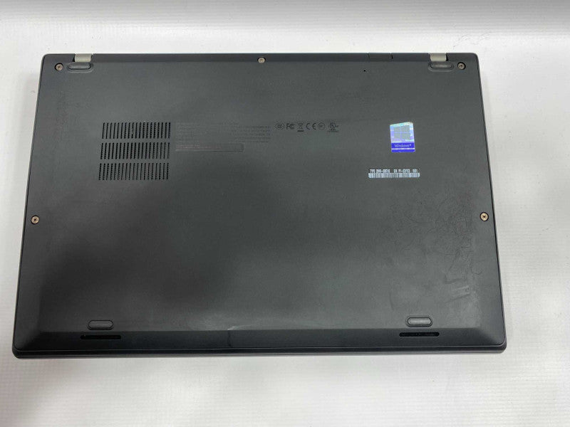 Lenovo ThinkPad X1 Carbon 5th gen with i7-7500U CPU 8GB RAM & 256GB NVME -
