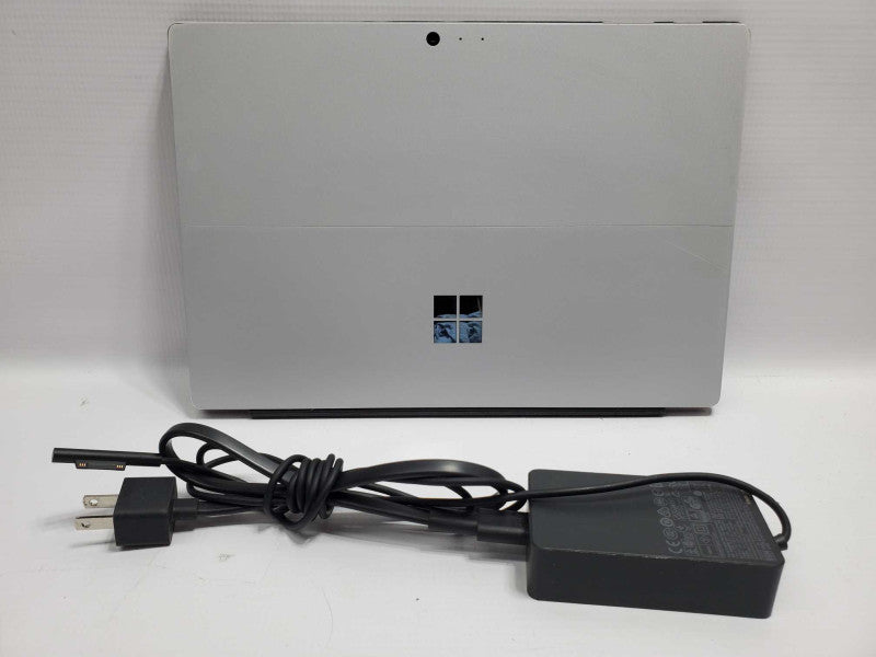 Microsoft Surface Pro 4 Model 1724 i5-6300U 8GB RAM 256GB Storage  |