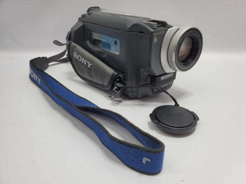 Sony Digital Handycam DCR-TRV120 Digital 8 Camcorder (AS-IS) |