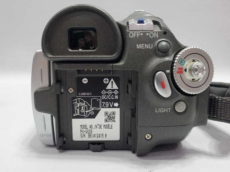 Panasonic PV-GS29 MiniDV Camcorder |