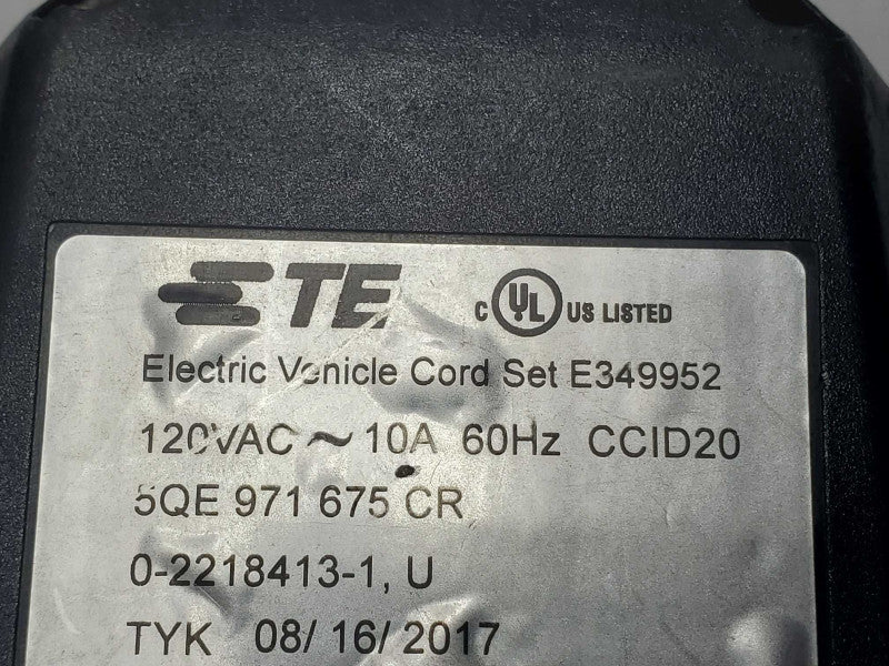 TE CONNECTIVITY Electric Car Charger E349952 (AS-IS) |