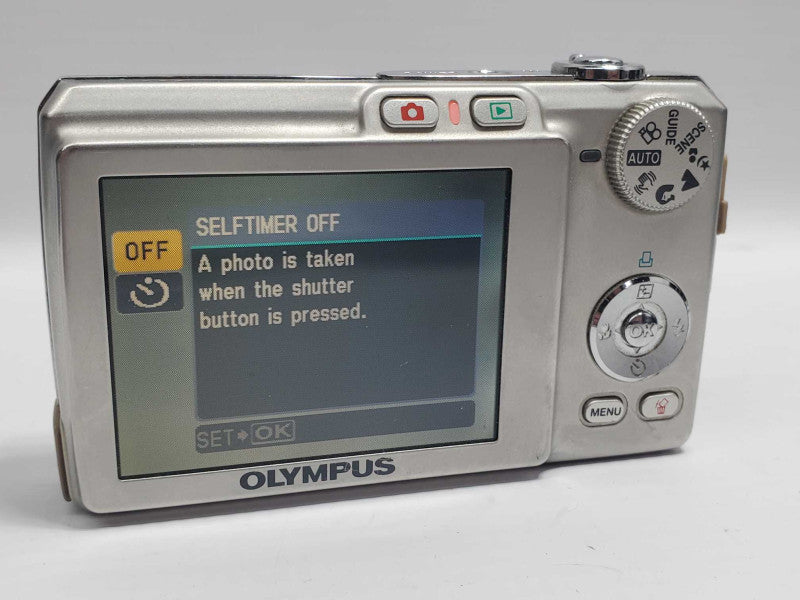 Olympus FE-220 7.1MP Digital Camera |
