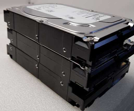 3x 5 TB SEAGATE SATA 3.5 HARD DRIVE