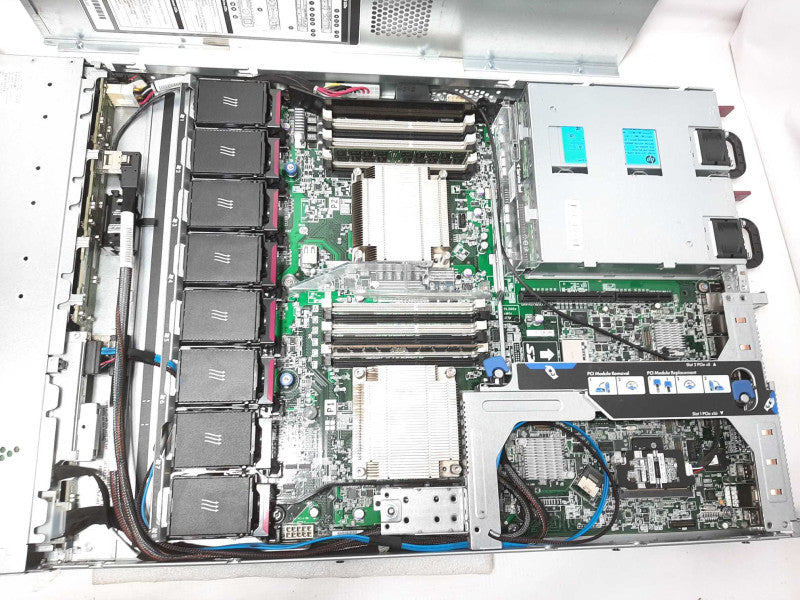 HP ProLiant DL360e Gen8 2x Xeon E5-2440 16GB RAM B320i RAID CONTR No HDD READ