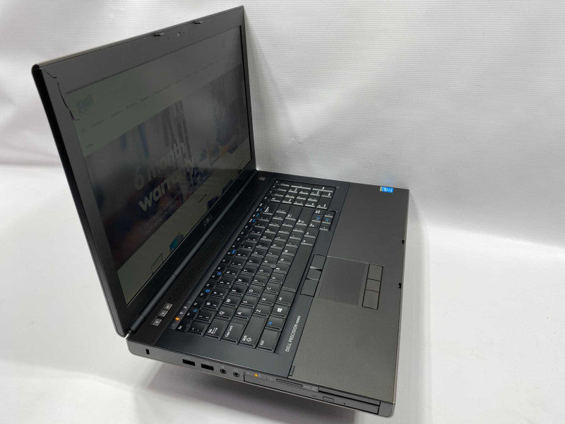 17.5\\" DELL with Precision M6800 with i5-4300M CPU 8GB RAM & 256GB SSD Storage  -