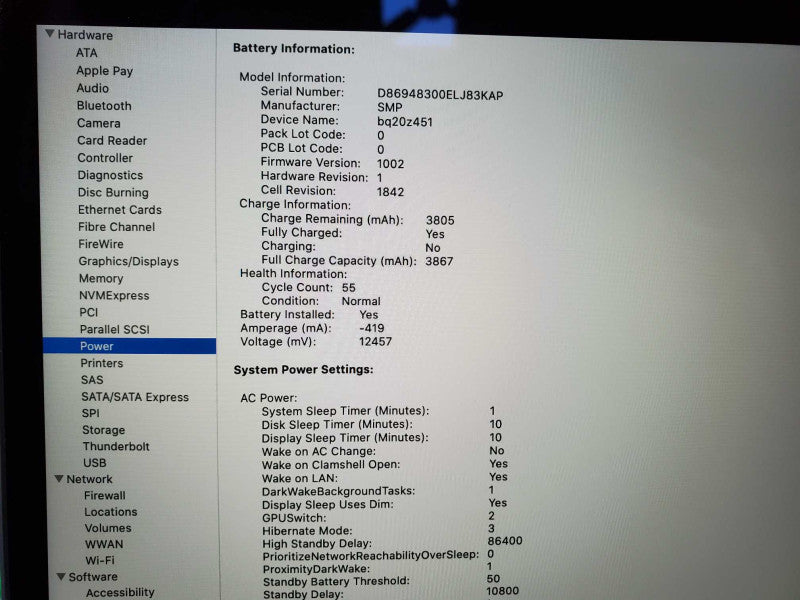 MacBook Air 2019 13\\" Core i5-8210Y @ 1.6 GHz 8GB DDR3 120GB SSD (