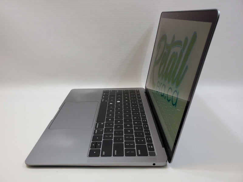 MacBook Air 2019 13\\" Core i5-8210Y @ 1.6 GHz 8GB DDR3 120GB SSD (