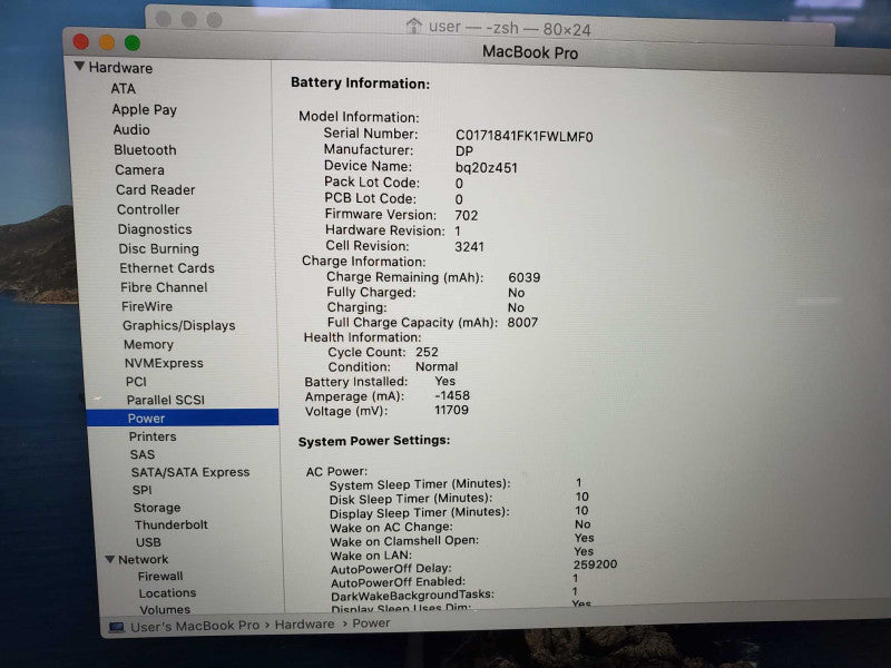 MacBook Pro 2015 15\\" Core i7-4770HQ @ 2.2GHz 16GB DDR3 250GB SSD (