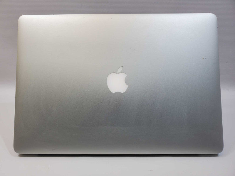 MacBook Pro 2015 15\\" Core i7-4770HQ @ 2.2GHz 16GB DDR3 250GB SSD (
