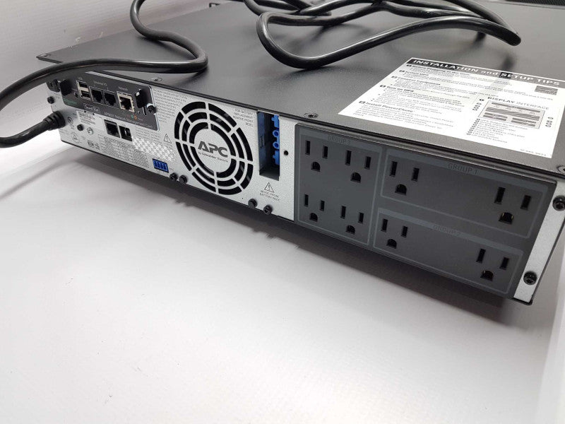 APC SMX1500RM2UNC 8 Outlets Uninterruptible Power Supply / READ #