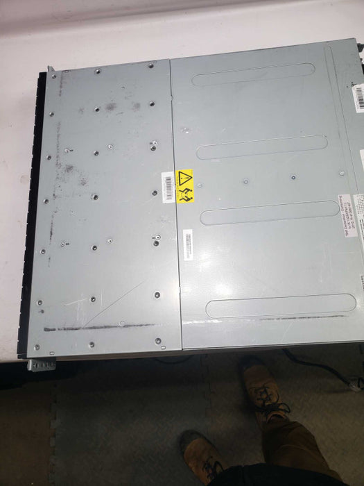 IBM 2076 Storwize V7000 SFF Expansion Enclosure Model 24F