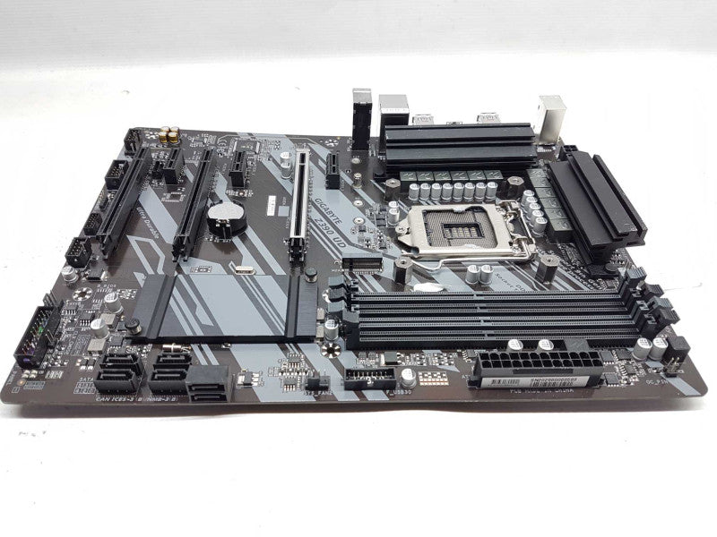 Gigabyte Z390 UD Motherboard DDR4 LGA 1151 - READ #