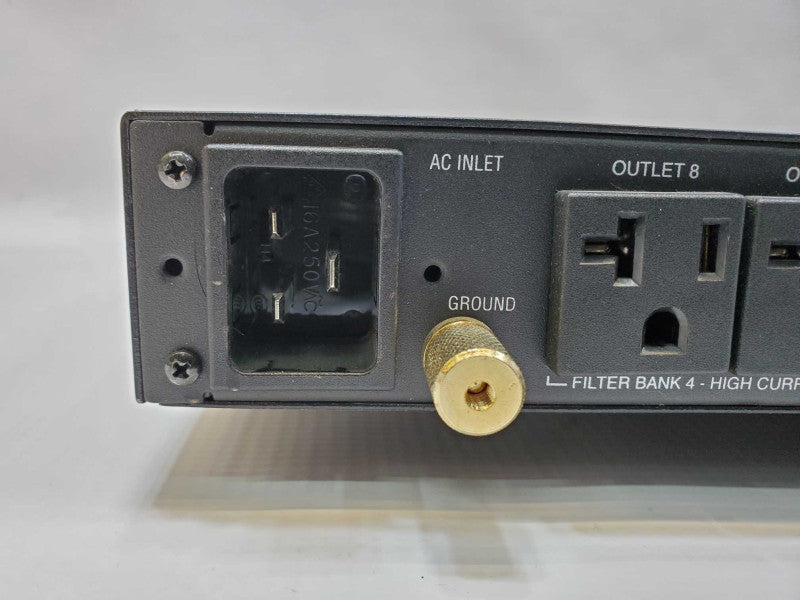 Panamax M4320-PRO Bluebolt 9-Outlet 20 Amp Conditioner j633 (