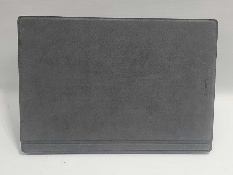 Microsoft Surface Pro 4 1724 Core m3 0.9GHz 4GB RAM 128GB Storage |