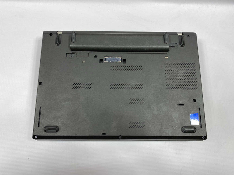 Lenovo ThinkPad T470p with i7-7820HQ CPU 16GB RAM 256GB SSD Storage  -
