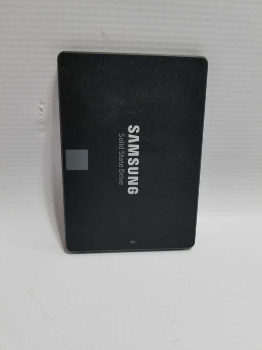 Samsung 500GB SSD 2.5\\" Solid State Drive, 90% Remaining Life, QTY ~
