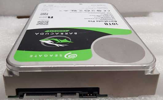 1x 10TB SEAGATE  BARRACUDA PRO SATA 3.5 HARD DRIVE