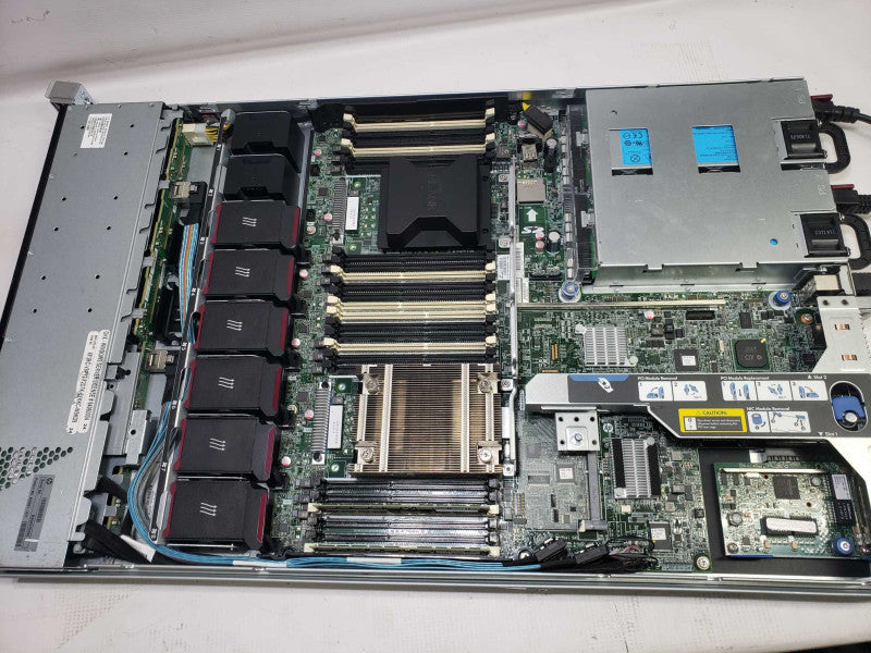 HP Proliant DL360p Gen8 1x Xeon E5-2603 @ 1.80 GHz 16GB DDR3 P420i *READ*