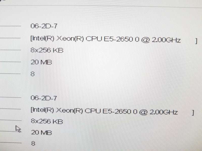 Dell PE R720, 2x Xeon E5-2650 2.0GHz 8C/112GB ECC, H710P Mini, 2x PSU, 2.5\\" ~