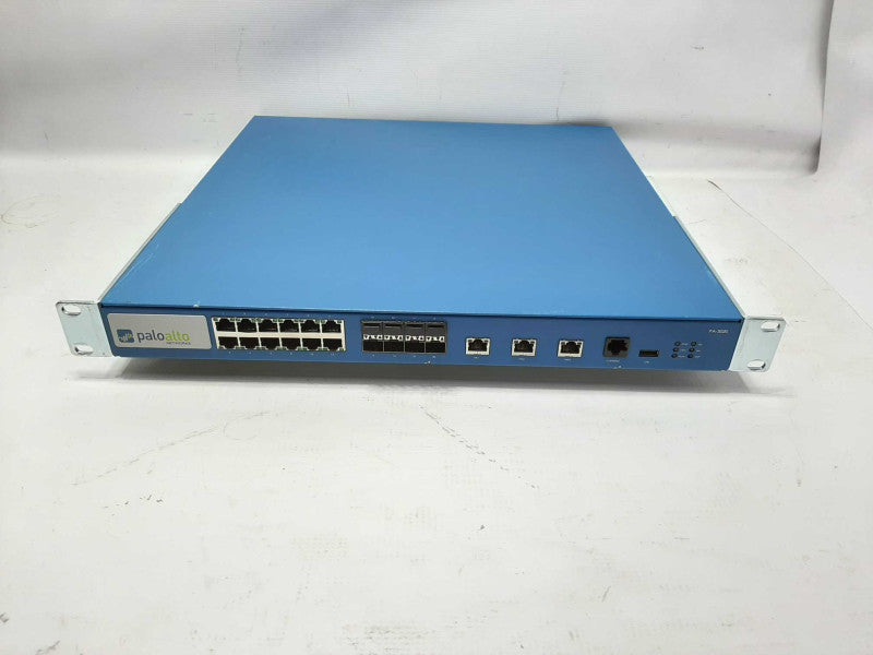 Palo Alto Networks PA-3020 12x 1Gb RJ45 + 8x 1Gb SFP Enterprise Firewall