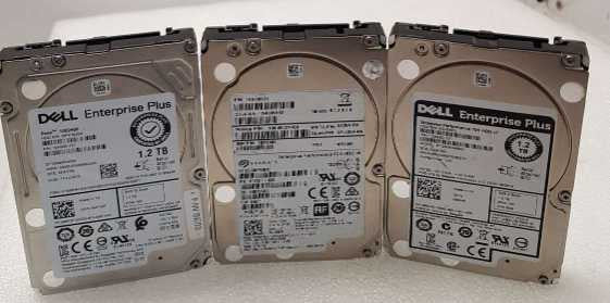 A box of Mixed sizes 900GB-1.2TB SAS 2.5\\'\\'  HDDs mixed brands - 79 PCS